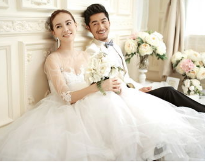 结婚感谢亲朋好友的话 新婚感谢父母的朋友圈说说