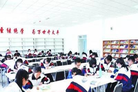 高一新生励志寄语，鼓励学生的一句话