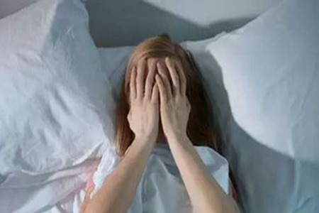 想睡觉睡不着的说说，适合晚上失眠发朋友圈的句子