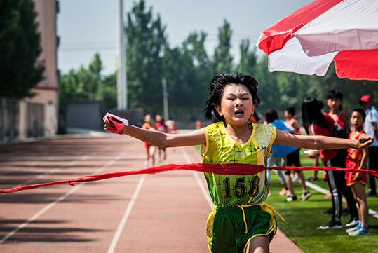 孩子第一次参加比赛的朋友圈文案 孩子参加比赛发朋友圈感言
