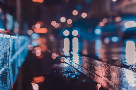 深夜雨声无眠的心情短语，雨夜睡不着发朋友圈的句子
