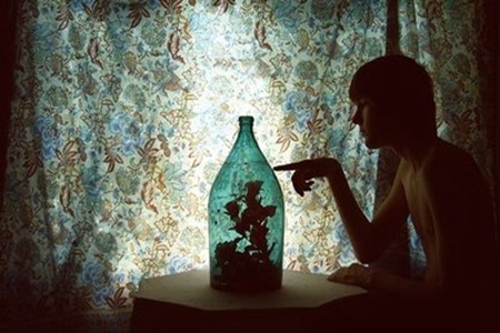 碎了一地的心情说说，表示心碎的伤感文案