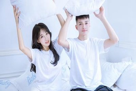 情侣秀恩爱的30句文案，2022抖音最火句子大全