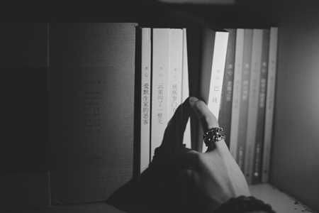 心内藏有故事的句子，清新温柔的高级文案