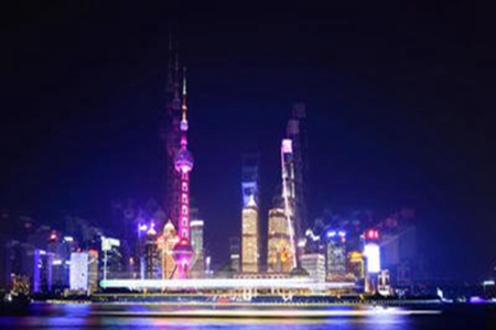晚上拍夜景配的说说，适合朋友圈发的唯美句子