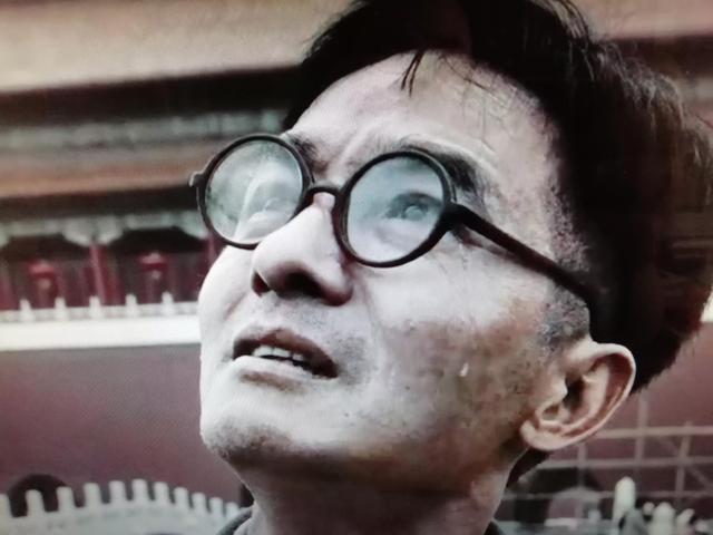 车站歌曲文案励志(暖心简短文案)