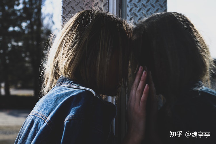 与男人恋爱，最有效的相处模式：一动不动