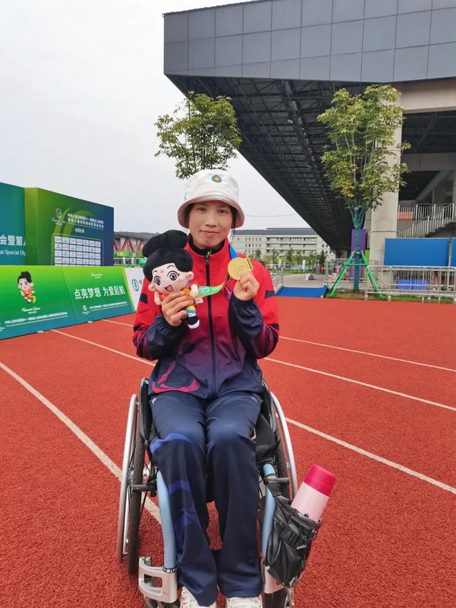 飞镖图片文案励志(飞镖的折法25种)