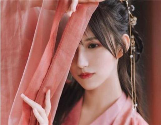 赞美老家风景的句子 赞美女人有气质的句子