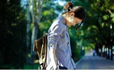 形容青春逝去的句子短 致我们逝去的青春句子