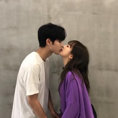 深夜情话暖心独白 深夜表白的话感人的一段话