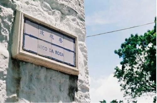 超伤感男生个性签名(54句)