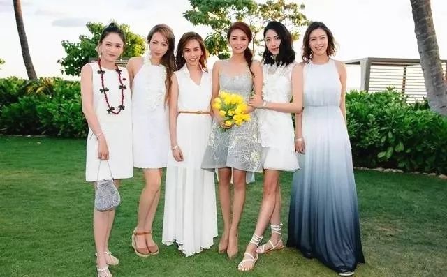 姐妹聚会发朋友圈说说 姐妹小聚心情短语