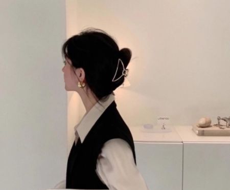 很冷淡的关于女生的伤感签名 女生个性签名冷淡孤独(精选34条)
