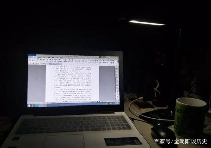 想成为一名能养活自己的作者，这种故事思路可行吗