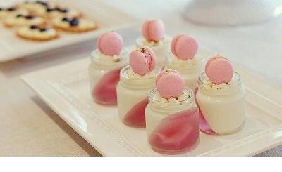 为一个人深夜哭的句子 深夜听到肚子里面的胎儿在哭