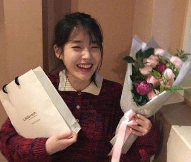 带符号的恶搞笑死人的昵称 搞笑网名女生带符号超级幽默