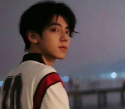 适合男生心情很好的签名 好心情时适用的男生签名(精选37条)