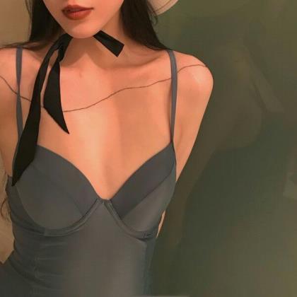 内涵女人说说心情短语 有诗意有内涵的组名