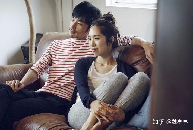 女人愿意被你“撩”，就会释放这些“信号”