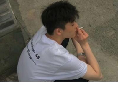 遇见疯狗一样的人微信说说 宝宝心里苦微信图片