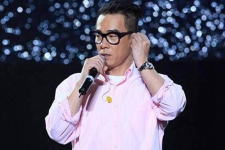 十首能把人听哭的歌 这些伤感小情歌你听过几首