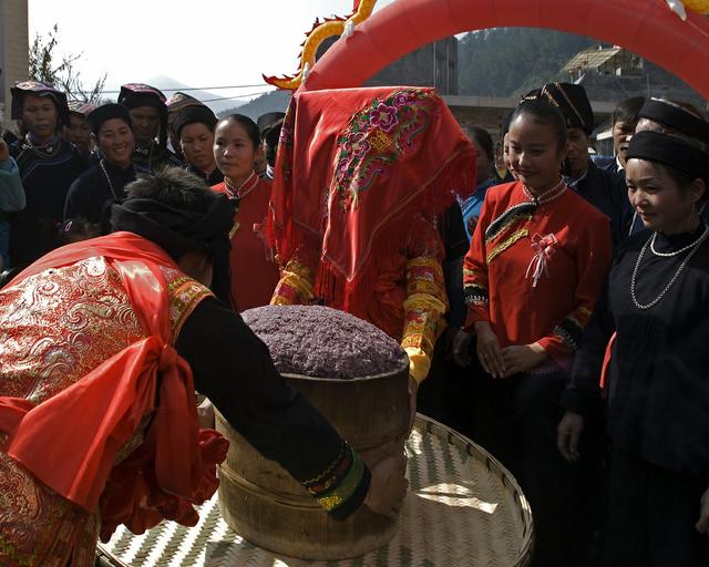 上门女婿没人愿意去做？其实中国古已有之，五千年前它叫做服务婚