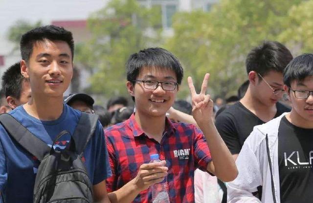 发展前途最好的几个大学专业，个个都是金饭碗！