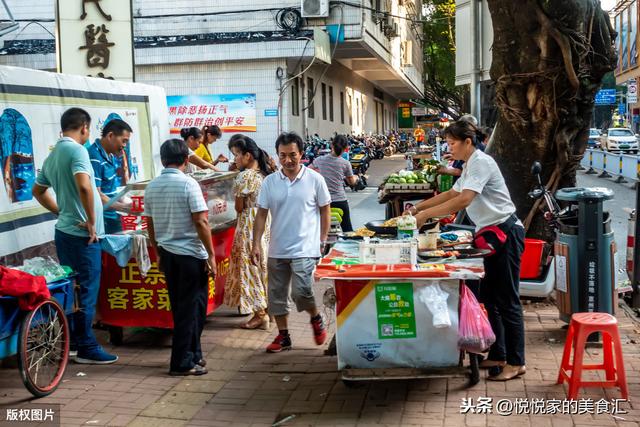 8种“地摊人气”小吃，味道独特，总要排队等，第4种吃的人最多