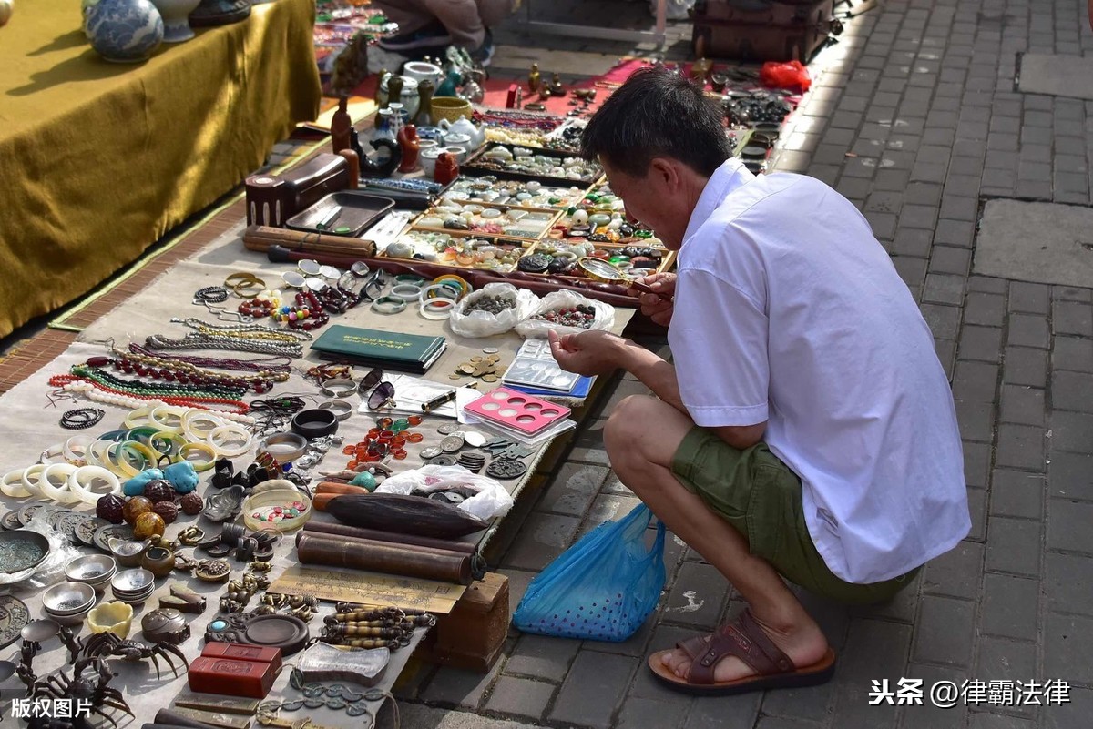 摆地摊卖什么最赚钱而且很受欢迎？地摊二十大暴利产品适合你吗？