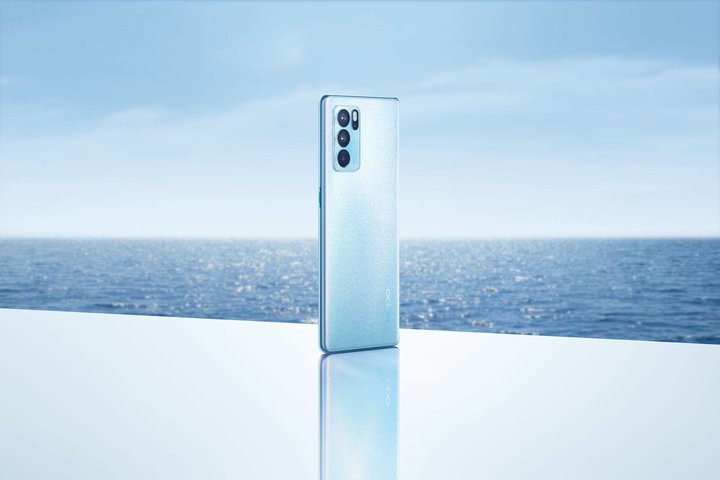 回顾 OPPO 历代机型，OPPO Reno6 星黛紫的诞生成必然？