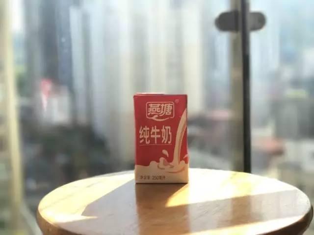 纯牛奶应该怎么选？国产的好还是进口的好？