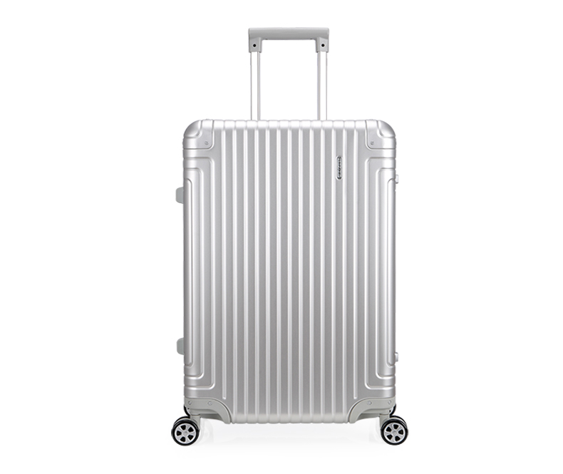 实际使用中，横向对比四款拉杆箱：小米、新秀丽、tumi、rimowa