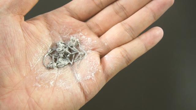 清洗银饰最省钱的方法，几毛钱成本就能轻松搞定，看完都去试一试