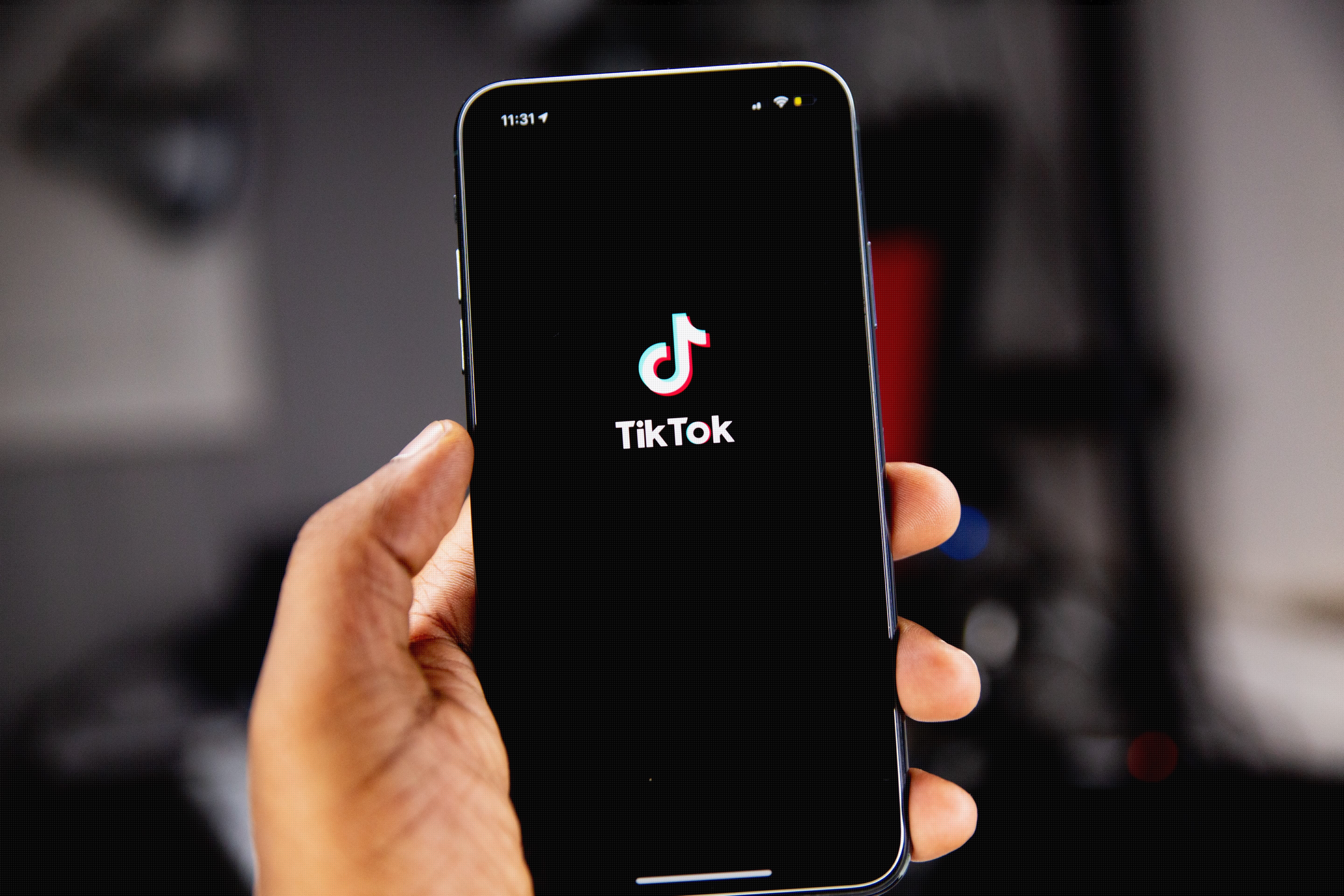跨境电商如何批量化建立TikTok账号矩阵