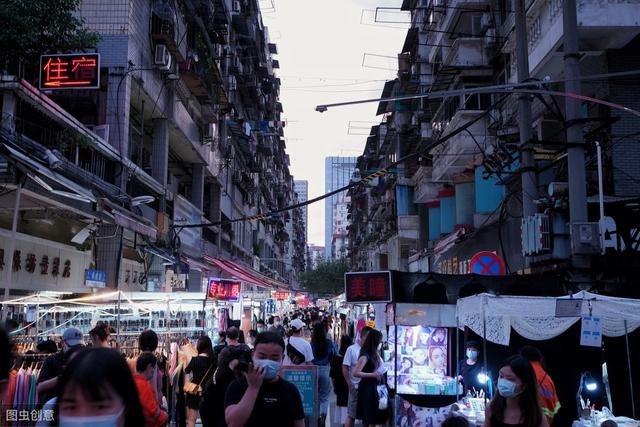 新手到底如何摆地摊？卖什么怎么卖？你想要的不用找了全在这里