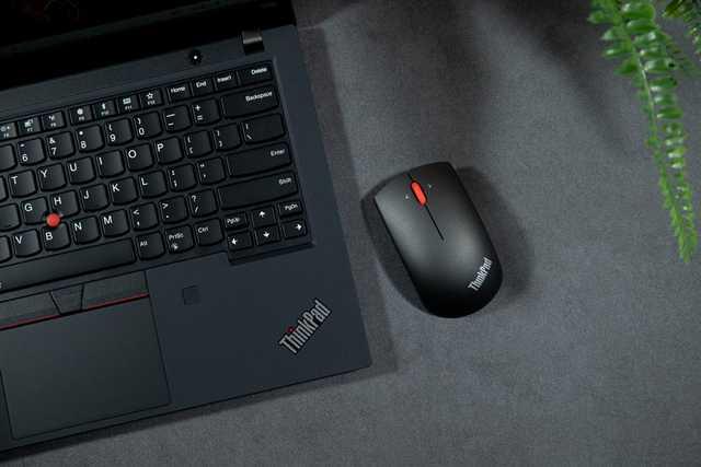 复刻的经典也有新绝活 ThinkPad小黑双模鼠标评测
