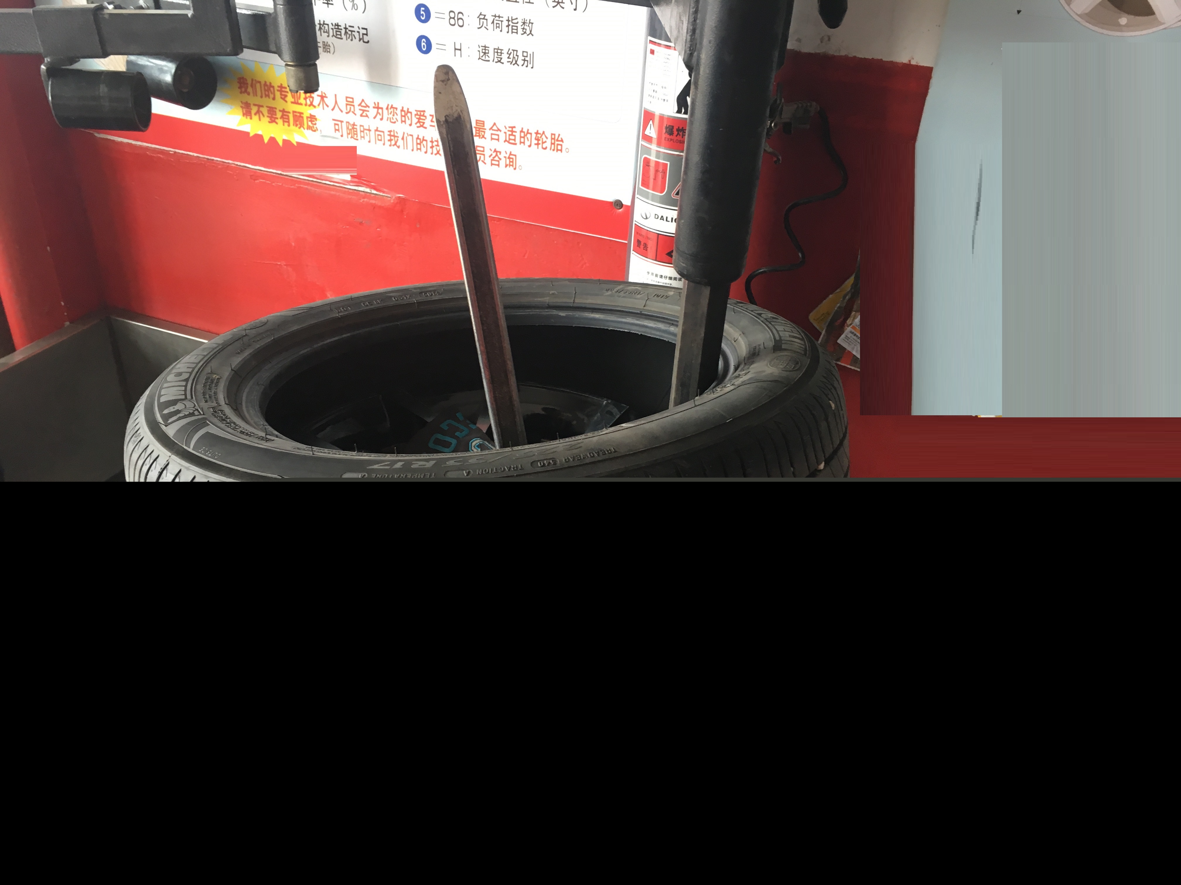 总有人说国产轮胎好，为什么大家还是买米其林轮胎呢？
