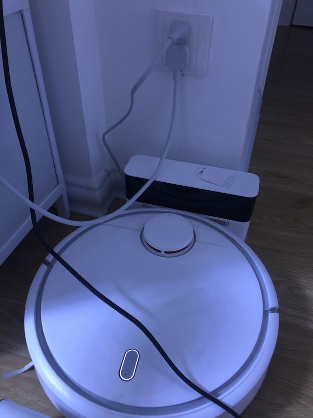 使用小米扫地机器人1年，说说优缺点，你们思考好再看选不选吧