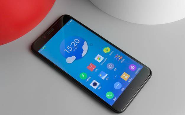 谁还记得360手机？曾经的性价比神器N5，或者说是“广告机”