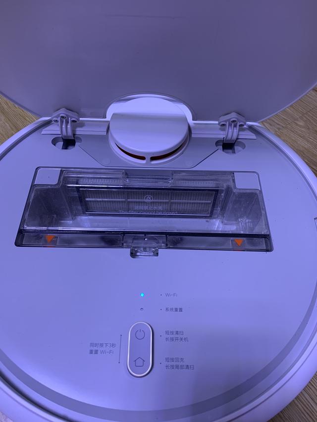 使用小米扫地机器人1年，说说优缺点，你们思考好再看选不选吧