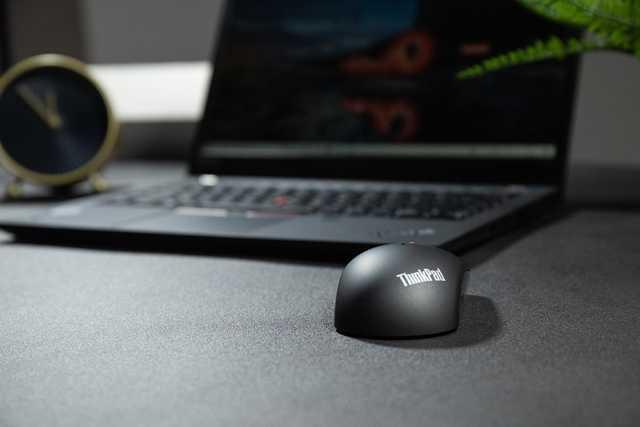 复刻的经典也有新绝活 ThinkPad小黑双模鼠标评测