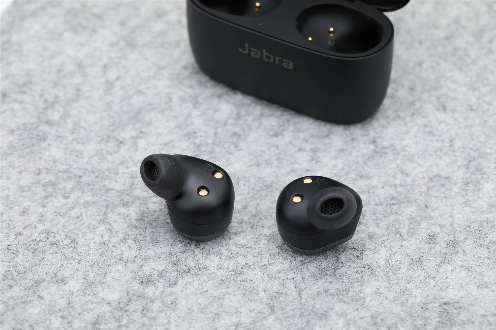 降噪好的耳机音质都不好？看Jabra 85t如何让声音智能