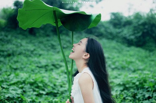 让人伤心的qq空间说说 我爱过一个人他叫混蛋(精选18句)