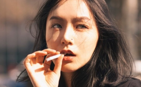 女生霸气说说致自己超拽最新版 教科书般的自恋(精选21句)