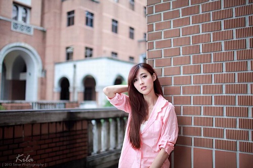 伤感的句子说说心情 在风风雨雨中，静静相伴走(精选19句)