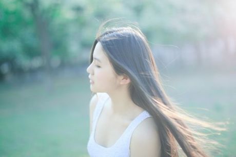微信唯美说说 你既然认准一条道路，何必去打听(精选16句)