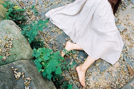 带诗意的说说 生如夏花之绚烂，死如秋叶之静美(精选24句)