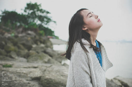 qq女生个性签名 女生情感纠结空间说说签名(精选19句)
