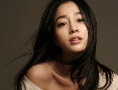 纠结的感情句子 我的主动在你眼里是不是特别廉(精选31句)